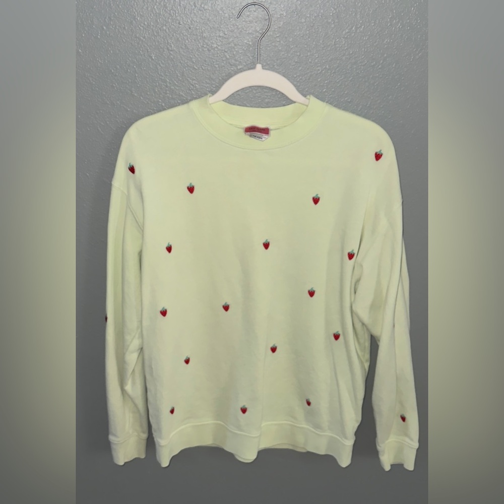 kate spade strawberry embroidered light green sweatshirt